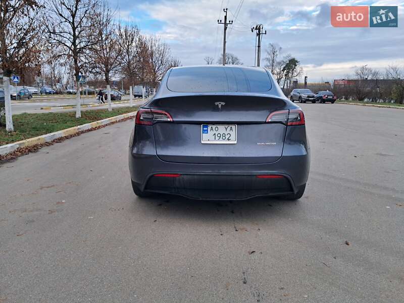 Внедорожник / Кроссовер Tesla Model Y 2020 в Буче