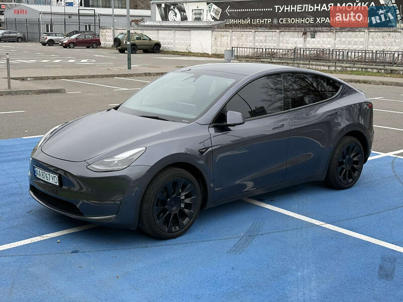 Tesla Model Y 2023 Tesla Model Y 2023