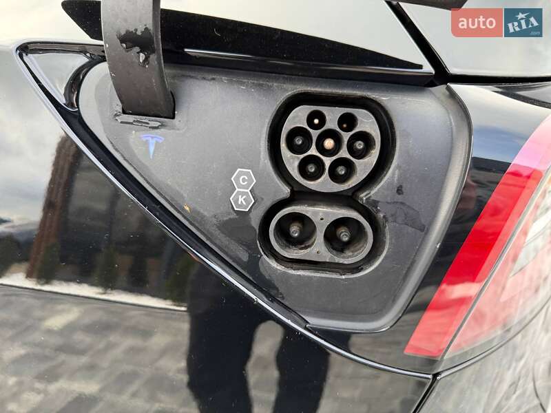 Позашляховик / Кросовер Tesla Model Y 2022 в Коломиї фото 11 Позашляховик / Кросовер Tesla Model Y 2022 в Коломиї