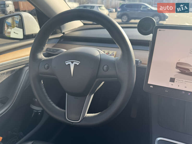 Внедорожник / Кроссовер Tesla Model Y 2023 в Киеве фото 13 Внедорожник / Кроссовер Tesla Model Y 2023 в Киеве