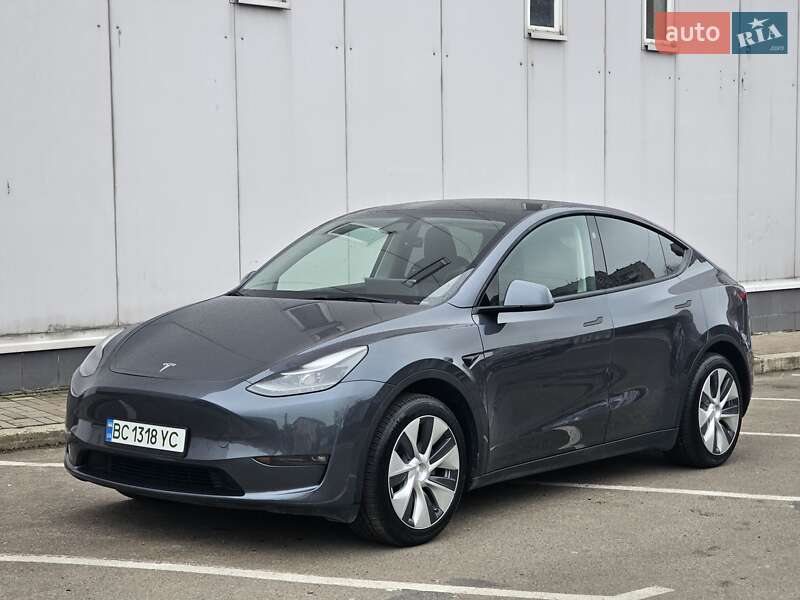 Внедорожник / Кроссовер Tesla Model Y 2023 в Львове