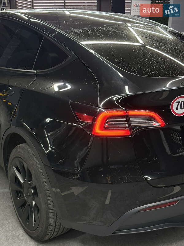 Внедорожник / Кроссовер Tesla Model Y 2021 в Одессе