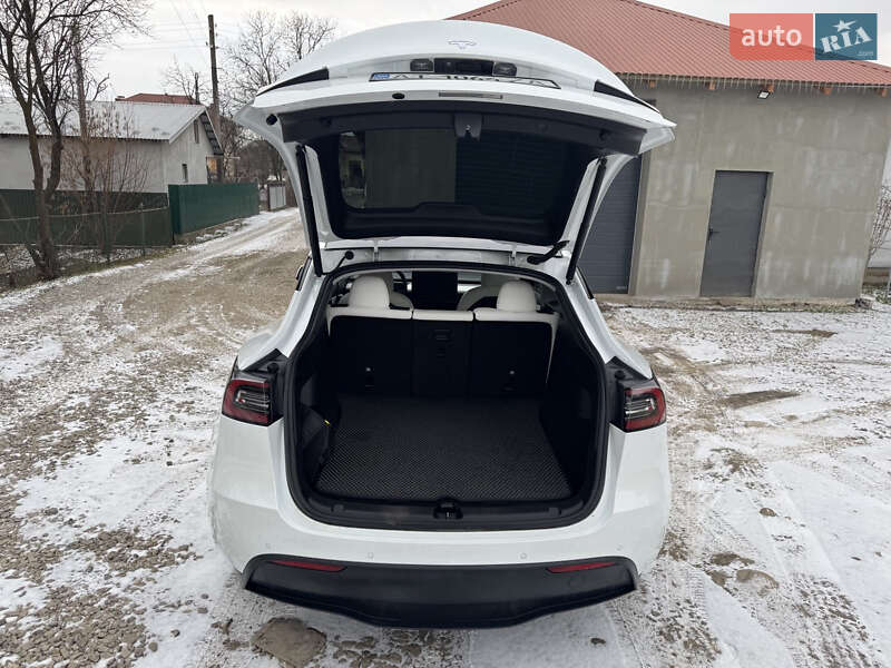 Внедорожник / Кроссовер Tesla Model Y 2021 в Коломые