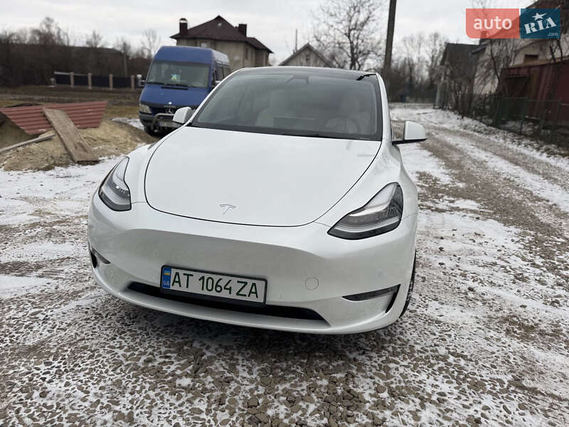 Внедорожник / Кроссовер Tesla Model Y 2021 в Коломые