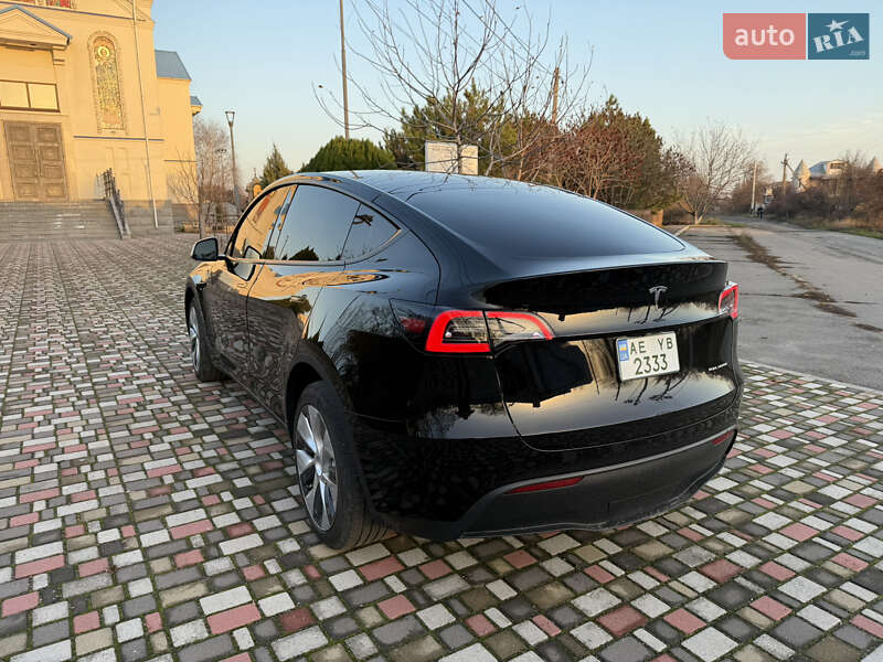 Внедорожник / Кроссовер Tesla Model Y 2023 в Днепре