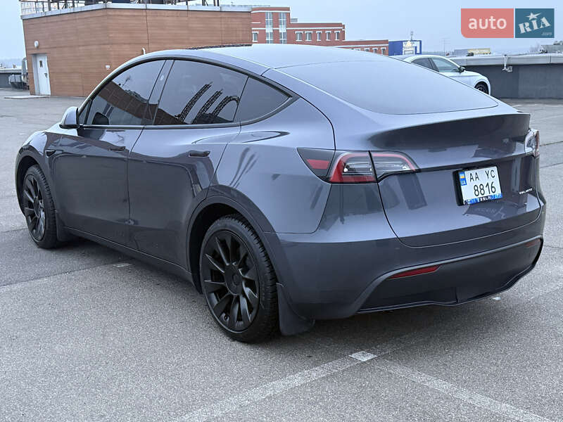 Позашляховик / Кросовер Tesla Model Y 2023 в Києві