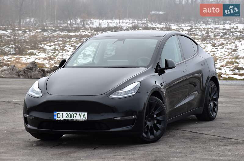 Tesla Model Y 2021