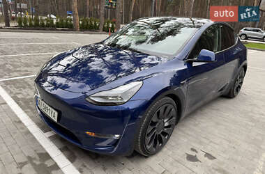Внедорожник / Кроссовер Tesla Model Y 2023 в Киеве