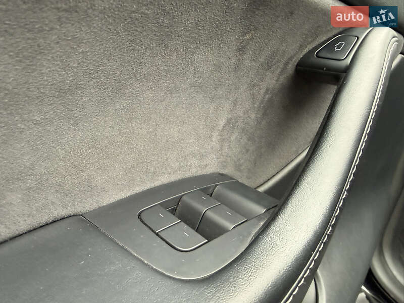 Внедорожник / Кроссовер Tesla Model Y 2021 в Виннице