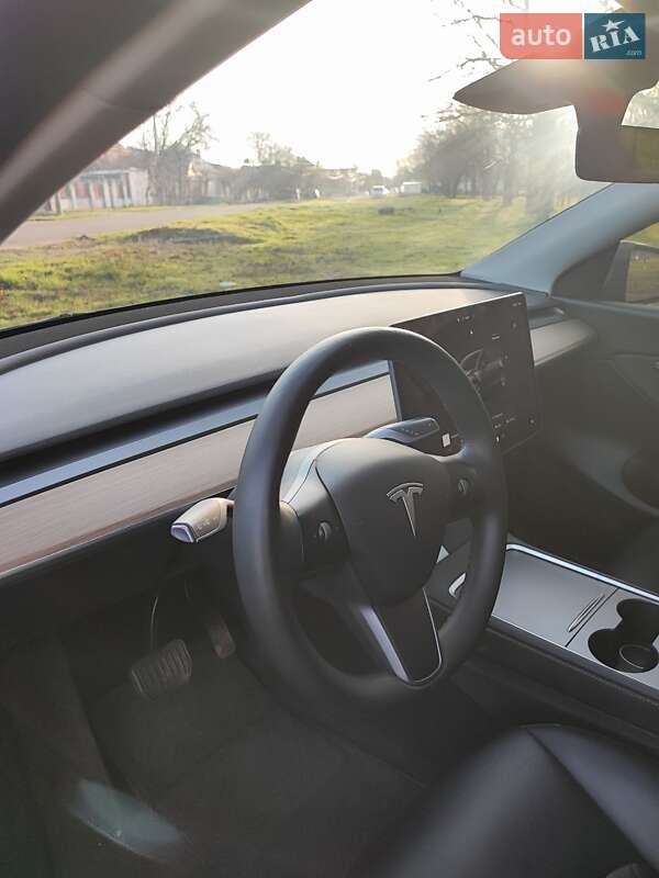 Внедорожник / Кроссовер Tesla Model Y 2022 в Одессе фото 11 Внедорожник / Кроссовер Tesla Model Y 2022 в Одессе