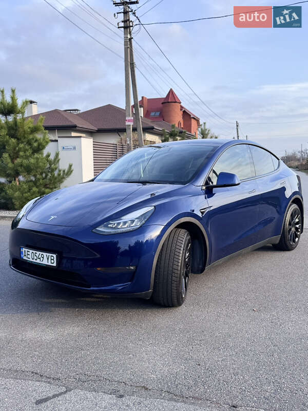 Внедорожник / Кроссовер Tesla Model Y 2022 в Днепре фото 8 Внедорожник / Кроссовер Tesla Model Y 2022 в Днепре