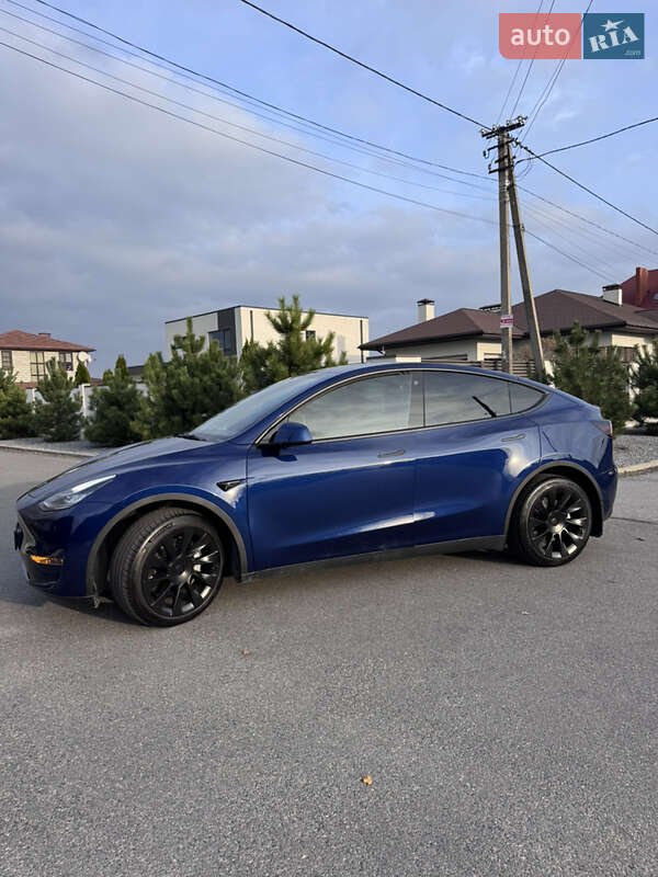 Внедорожник / Кроссовер Tesla Model Y 2022 в Днепре фото 17 Внедорожник / Кроссовер Tesla Model Y 2022 в Днепре