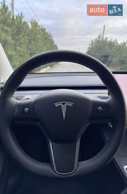 Внедорожник / Кроссовер Tesla Model Y 2022 в Днепре