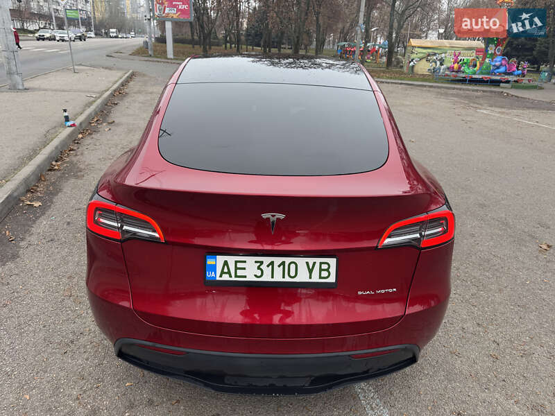 Внедорожник / Кроссовер Tesla Model Y 2024 в Днепре