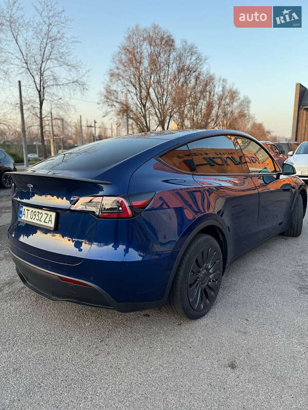 Внедорожник / Кроссовер Tesla Model Y 2021 в Днепре
