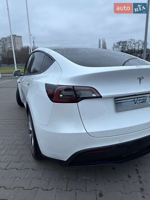 Внедорожник / Кроссовер Tesla Model Y 2021 в Харькове