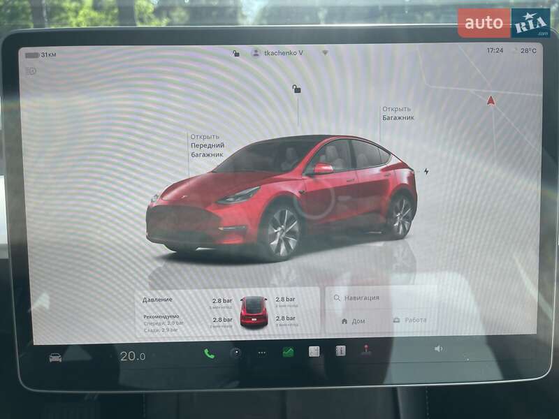 Внедорожник / Кроссовер Tesla Model Y 2024 в Киеве