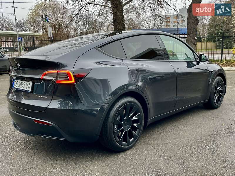 Внедорожник / Кроссовер Tesla Model Y 2024 в Киеве фото 8 Внедорожник / Кроссовер Tesla Model Y 2024 в Киеве