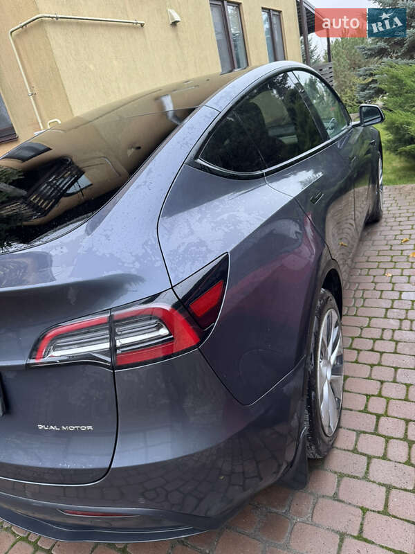 Внедорожник / Кроссовер Tesla Model Y 2021 в Киеве