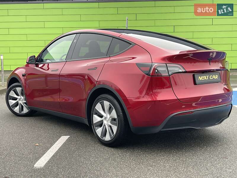 Внедорожник / Кроссовер Tesla Model Y 2024 в Киеве фото 10 Внедорожник / Кроссовер Tesla Model Y 2024 в Киеве