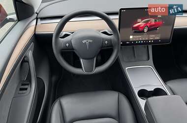 Позашляховик / Кросовер Tesla Model Y 2024 в Києві фото 16 Позашляховик / Кросовер Tesla Model Y 2024 в Києві