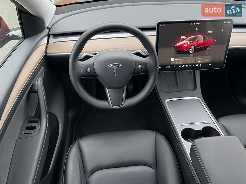 Внедорожник / Кроссовер Tesla Model Y 2024 в Киеве фото 16 Внедорожник / Кроссовер Tesla Model Y 2024 в Киеве