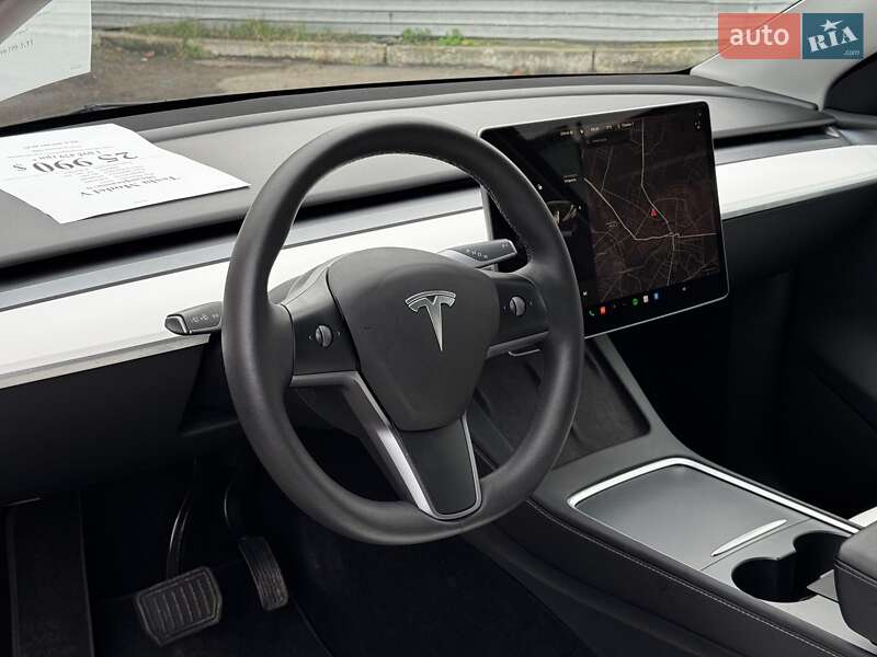 Позашляховик / Кросовер Tesla Model Y 2023 в Харкові