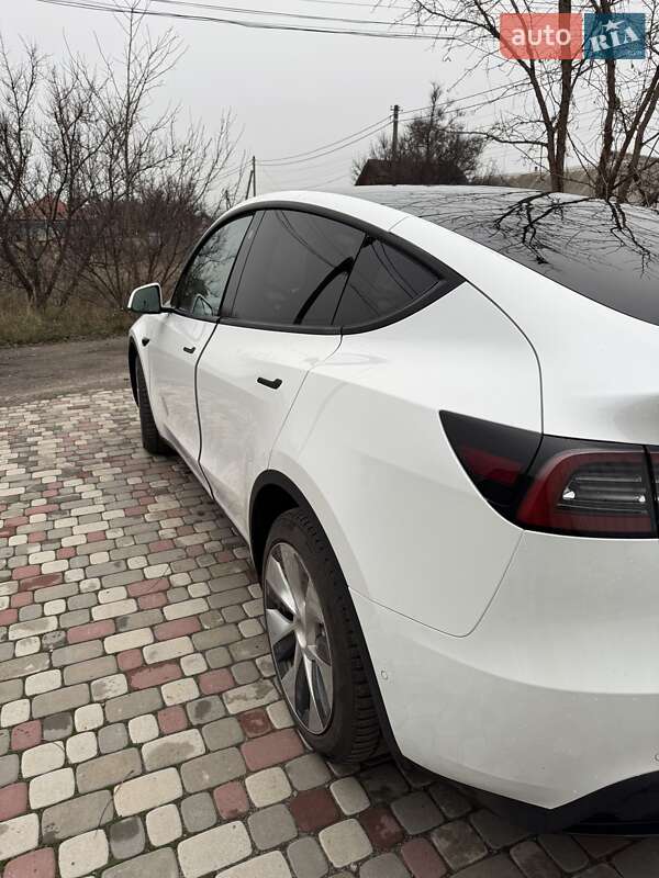 Внедорожник / Кроссовер Tesla Model Y 2022 в Днепре фото 16 Внедорожник / Кроссовер Tesla Model Y 2022 в Днепре