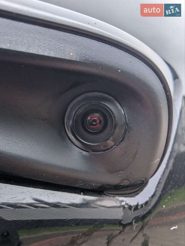 Внедорожник / Кроссовер Tesla Model Y 2024 в Тернополе