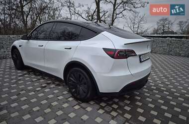 Внедорожник / Кроссовер Tesla Model Y 2023 в Запорожье
