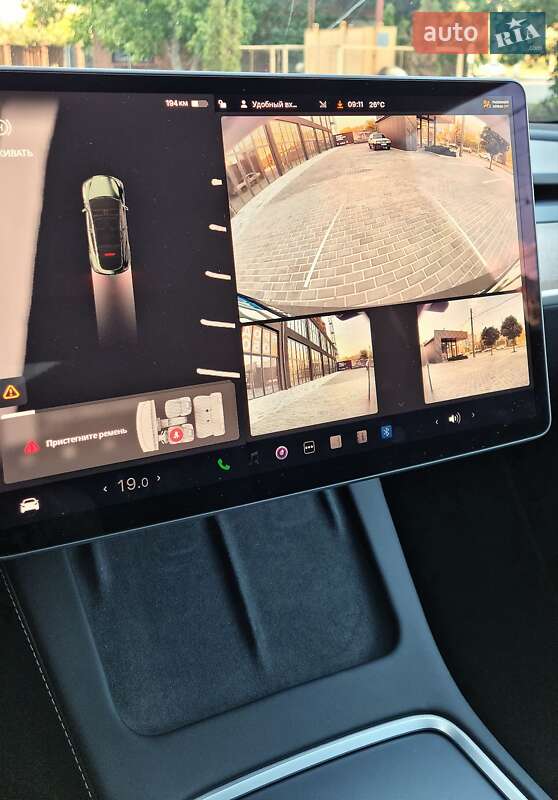 Позашляховик / Кросовер Tesla Model Y 2023 в Полтаві