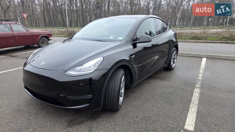 Внедорожник / Кроссовер Tesla Model Y 2023 в Днепре фото 2 Внедорожник / Кроссовер Tesla Model Y 2023 в Днепре