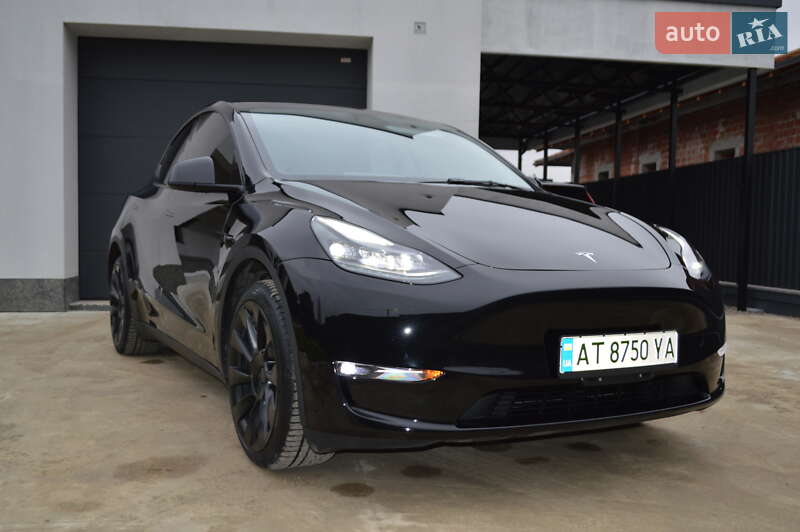 Внедорожник / Кроссовер Tesla Model Y 2022 в Ивано-Франковске