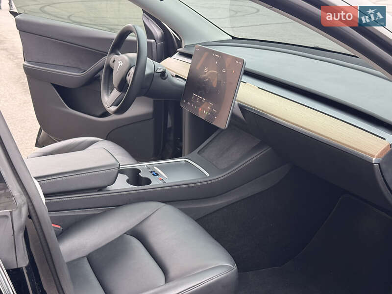 Внедорожник / Кроссовер Tesla Model Y 2022 в Виннице