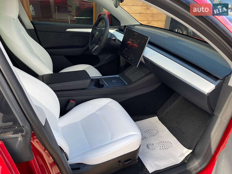 Внедорожник / Кроссовер Tesla Model Y 2023 в Житомире фото 10 Внедорожник / Кроссовер Tesla Model Y 2023 в Житомире