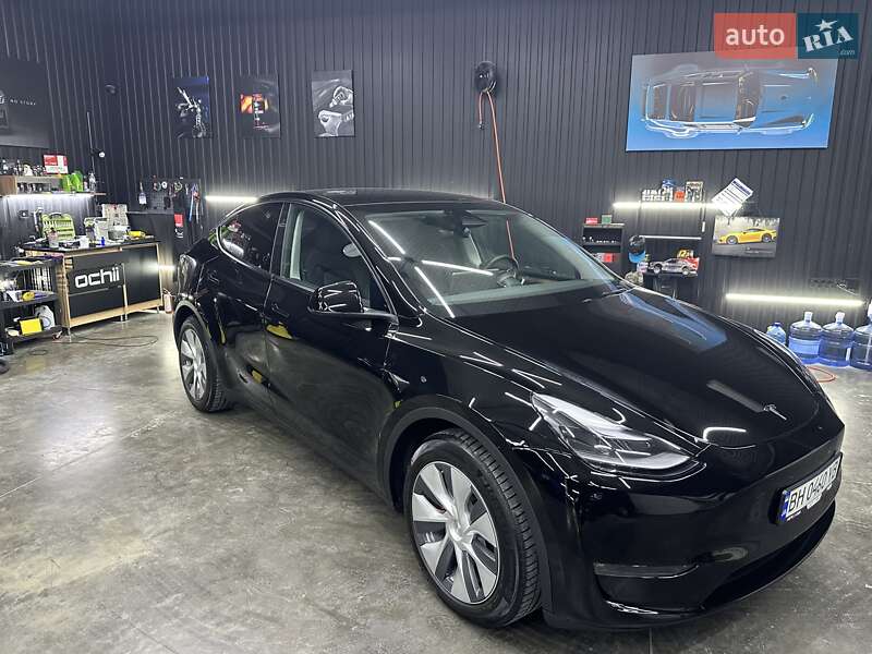 Внедорожник / Кроссовер Tesla Model Y 2024 в Одессе
