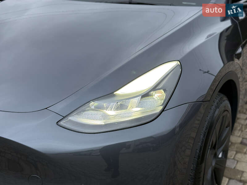 Внедорожник / Кроссовер Tesla Model Y 2023 в Тернополе