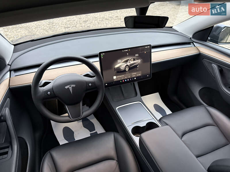 Внедорожник / Кроссовер Tesla Model Y 2023 в Тернополе