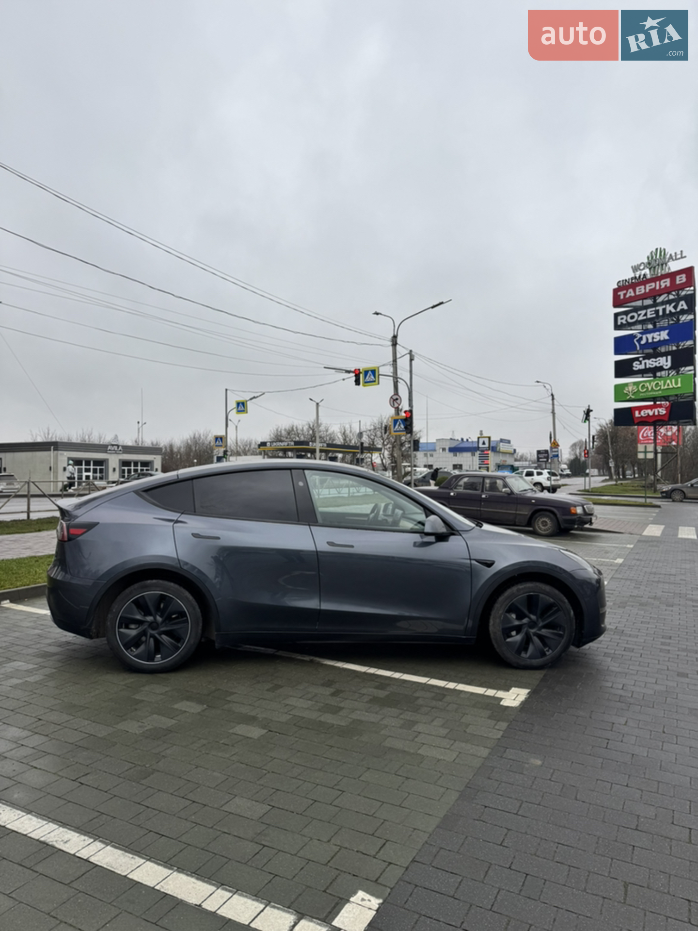 2023 Tesla Model Y - мініатюра 12