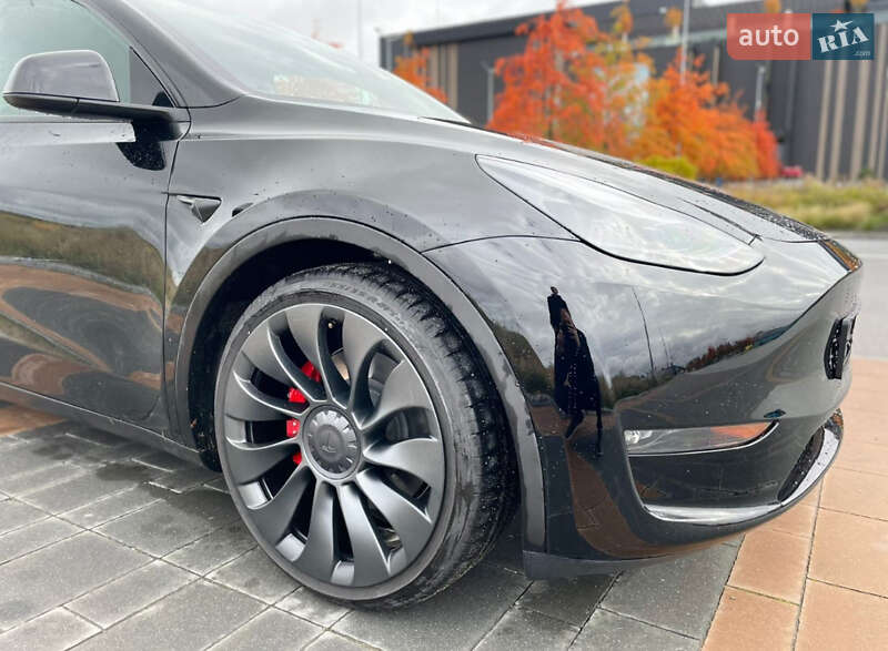 Позашляховик / Кросовер Tesla Model Y 2023 в Одесі