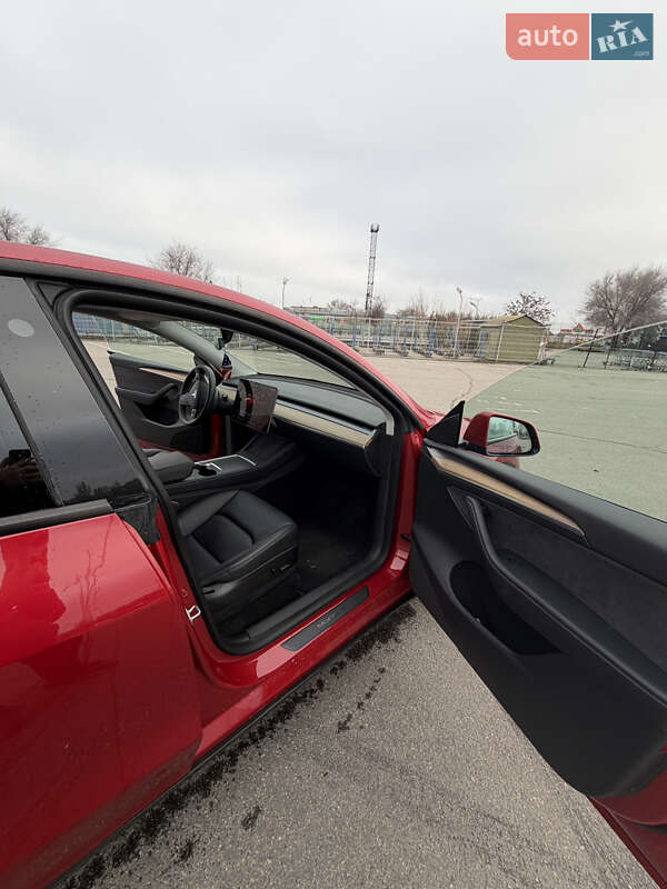 Внедорожник / Кроссовер Tesla Model Y 2022 в Днепре фото 13 Внедорожник / Кроссовер Tesla Model Y 2022 в Днепре
