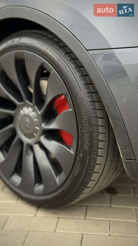 Позашляховик / Кросовер Tesla Model Y 2020 в Луцьку фото 8 Позашляховик / Кросовер Tesla Model Y 2020 в Луцьку