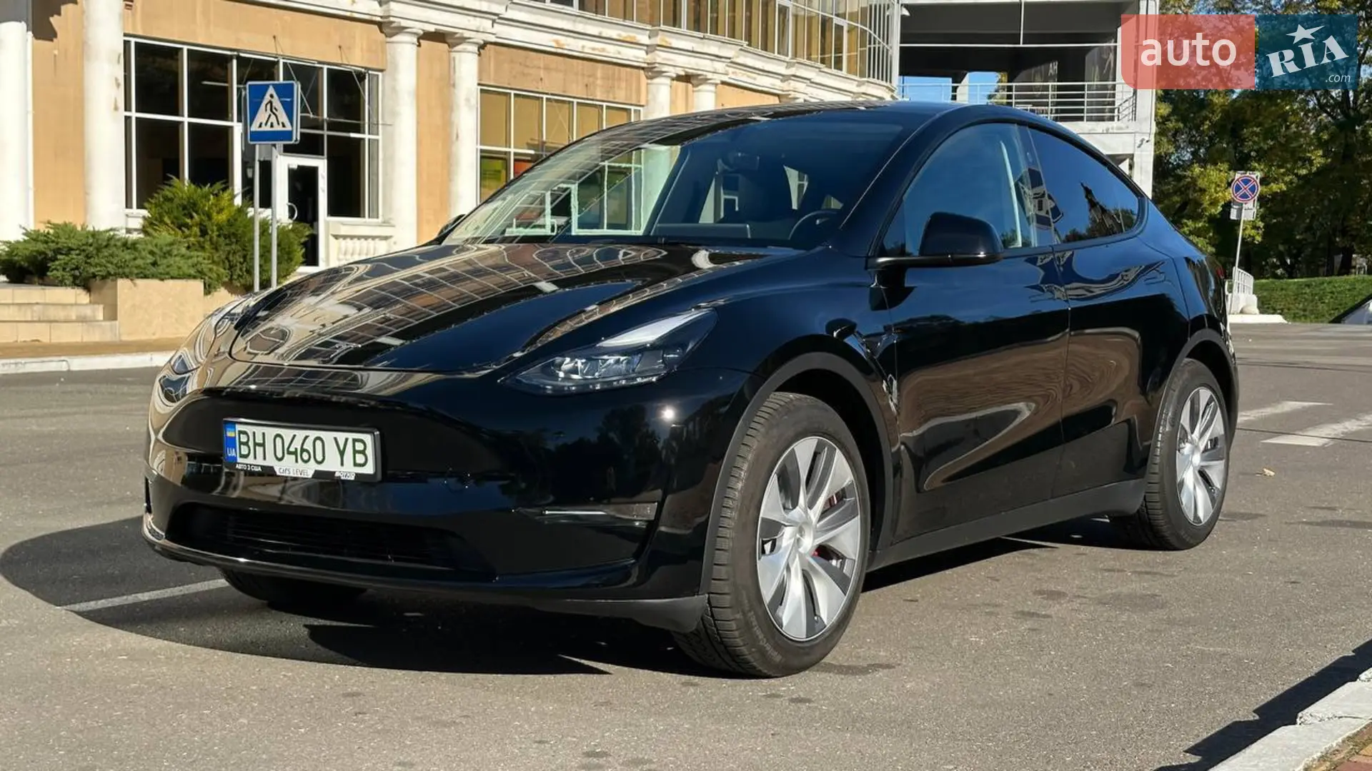 2024 Tesla Model Y - мініатюра 4