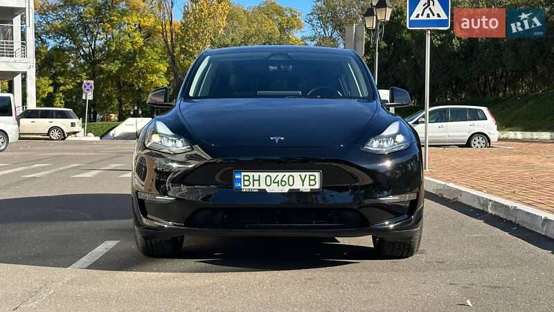 Внедорожник / Кроссовер Tesla Model Y 2024 в Одессе