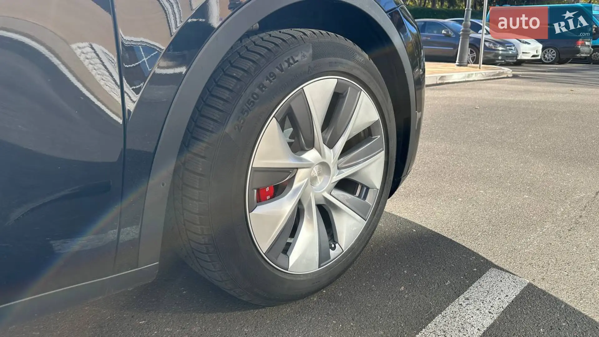 2024 Tesla Model Y - мініатюра 8