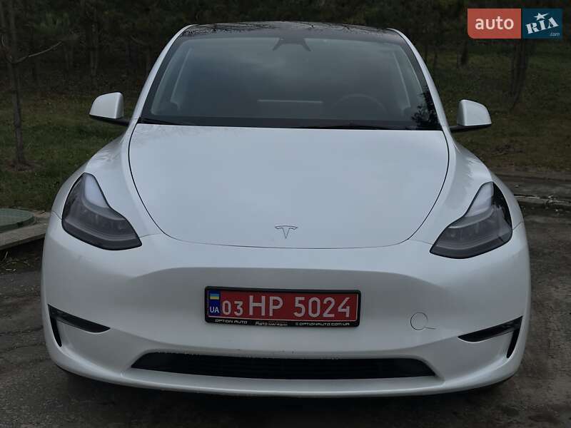 Внедорожник / Кроссовер Tesla Model Y 2023 в Львове