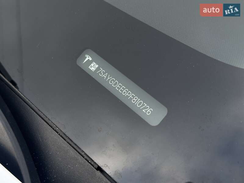 Внедорожник / Кроссовер Tesla Model Y 2023 в Львове