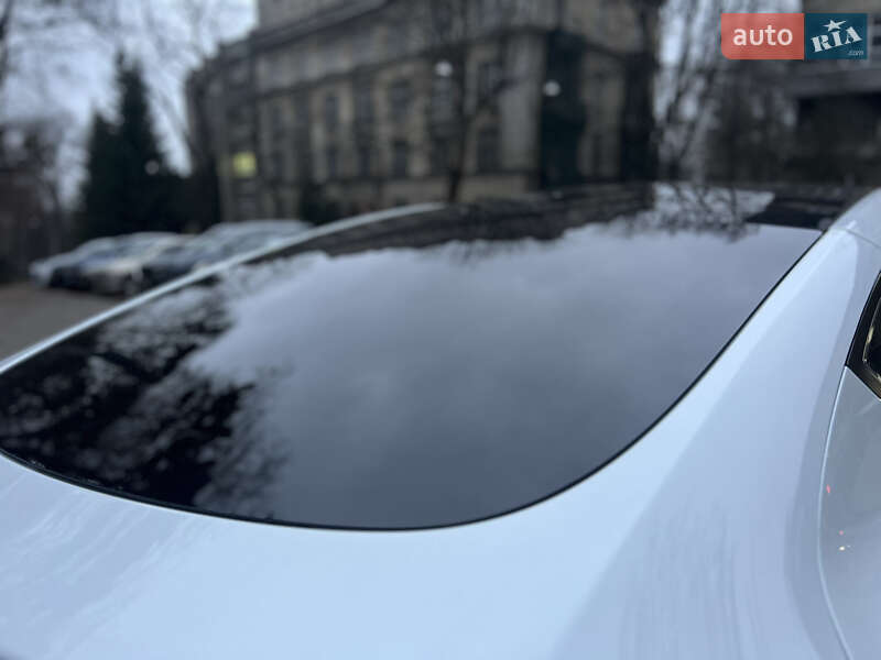 Внедорожник / Кроссовер Tesla Model Y 2024 в Львове