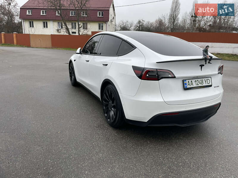 Внедорожник / Кроссовер Tesla Model Y 2022 в Киеве фото 6 Внедорожник / Кроссовер Tesla Model Y 2022 в Киеве