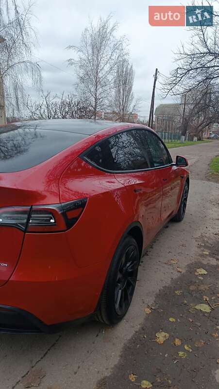 Внедорожник / Кроссовер Tesla Model Y 2022 в Харькове